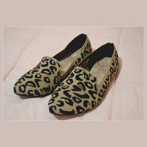 Leopard Print Flat Loafers Size 6.5M